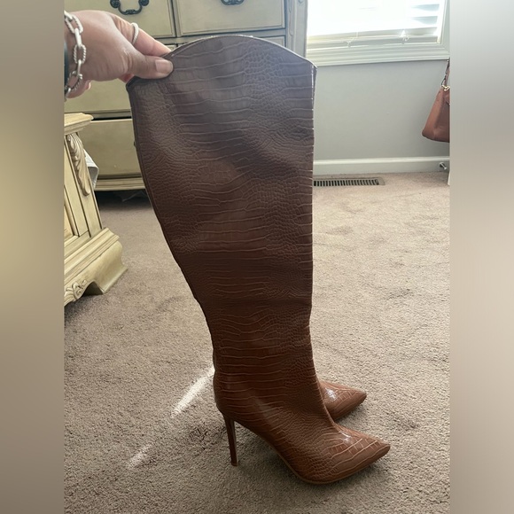 Billini Salaya Croc Boots - Picture 3 of 6